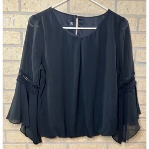 IZ Byer Flared Sleeve Top Size XL